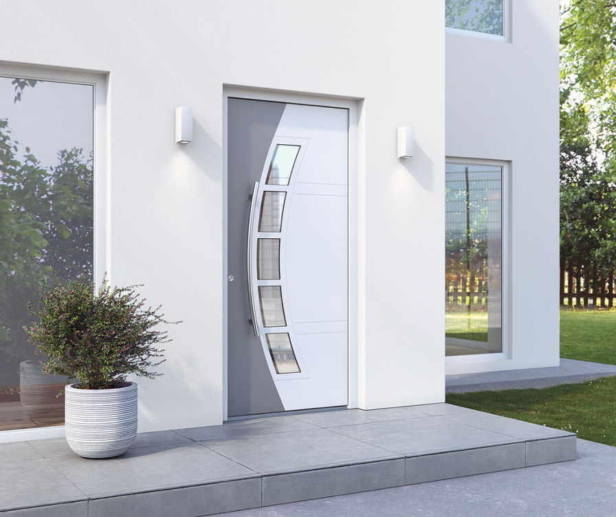 Porte d’entrée vitrée blanche et grise.